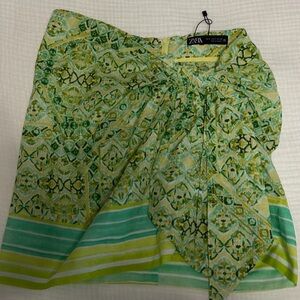Women’s Zara Skirt